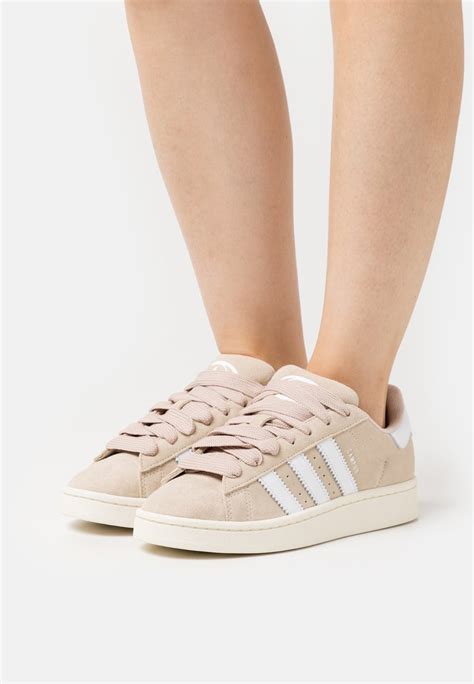 adidas sneakers laag dames|adidas women's athletic sneakers.